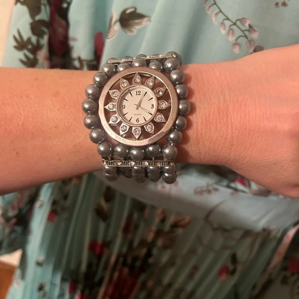Source Unknown Gray/Blue Beaded Women's Watch